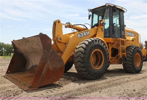 john deere 624h loader